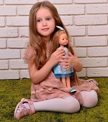 Куклы из Испании Рейна