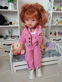 Костюм розовый комбинезон и куртка для куклы Паола Рейна, 32 см