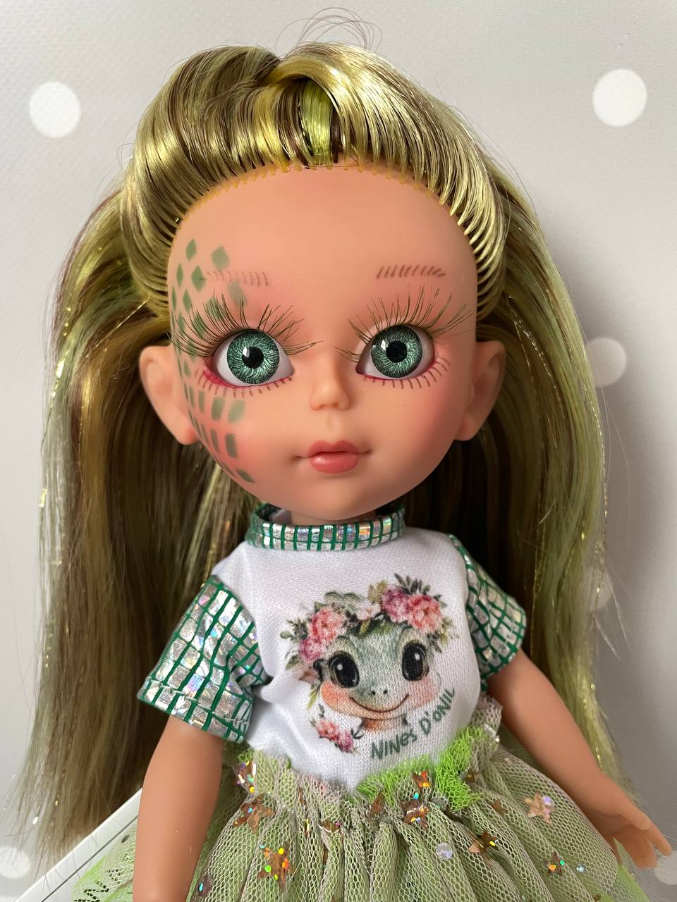 2444  лялька Светлые