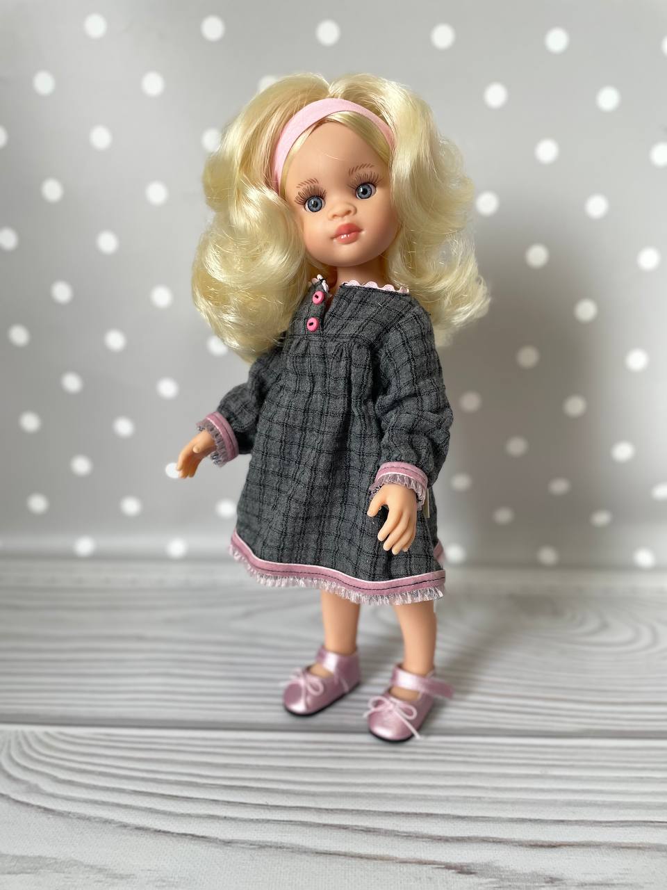 Лялька Paola Reina виниловая кукла 04687