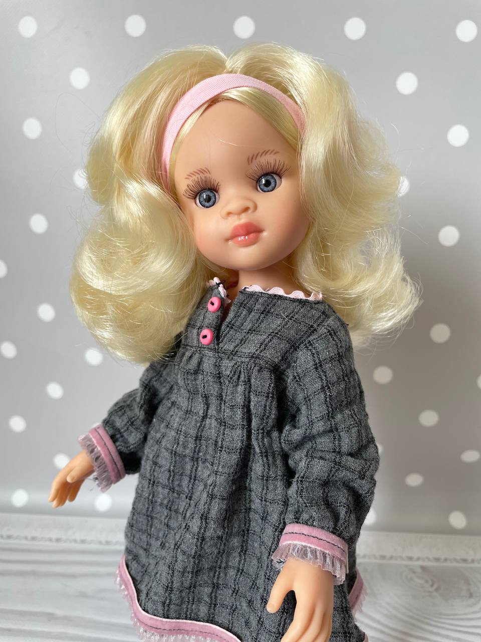 04687 Подружки, 32 см лялька Светлые