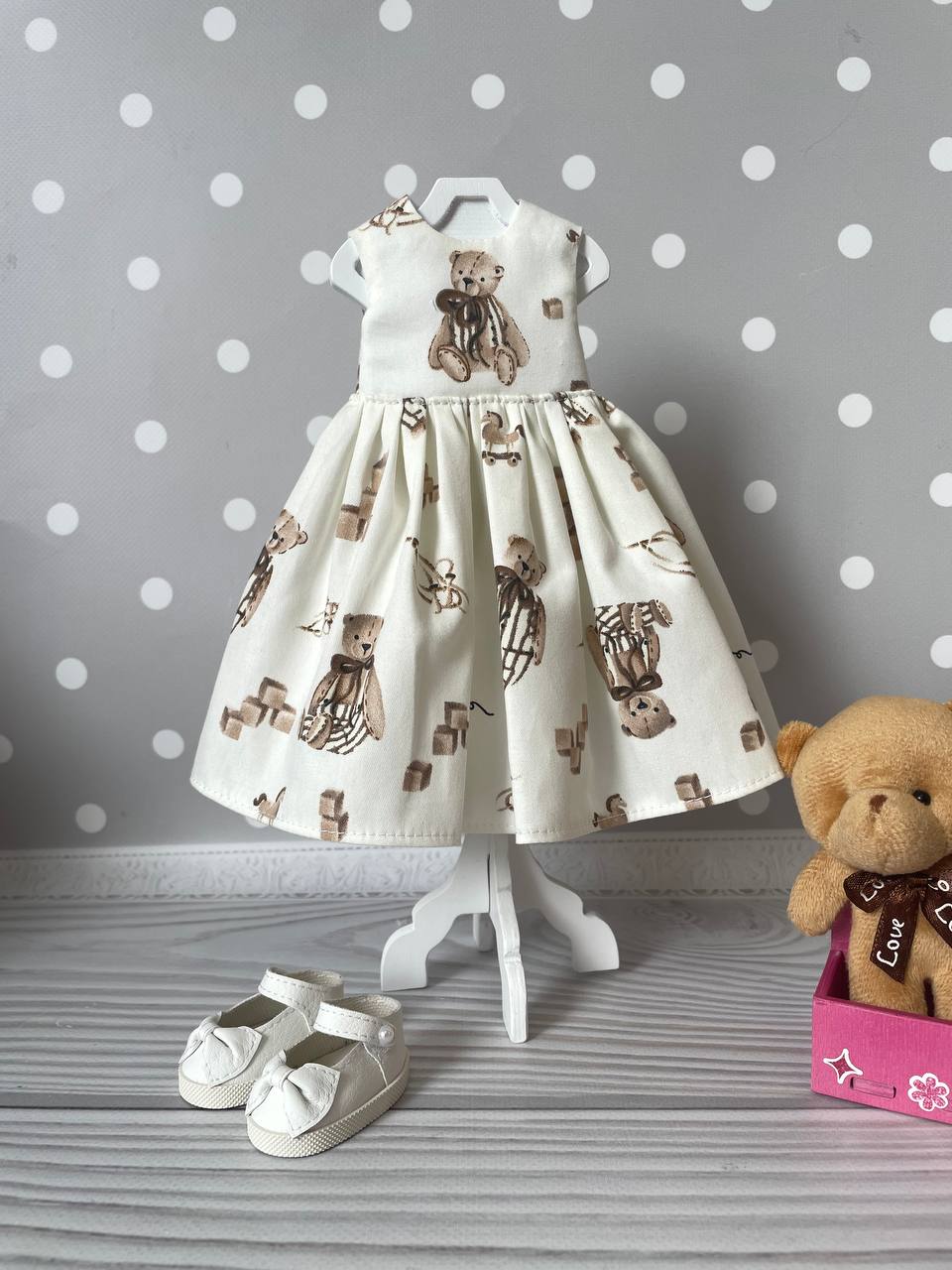  #vozrast# #DM_COLOR_REF# изображение