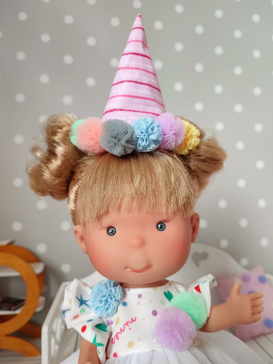 2899-I-2819 Пиппа Нинес 30 см лялька Светлые