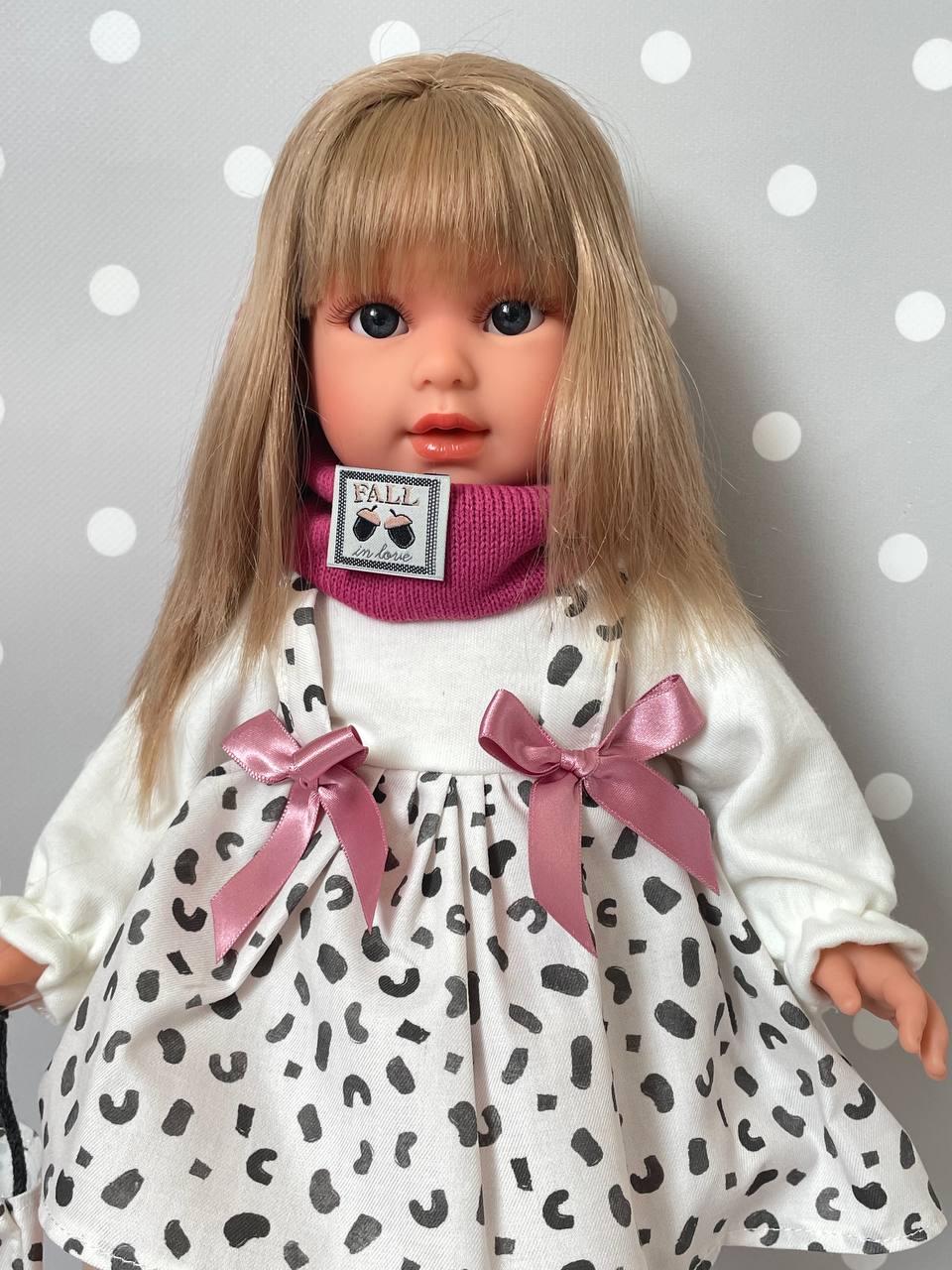 Кукла Carla Llorens 54050 в берете, 40 см Llorens 54050 