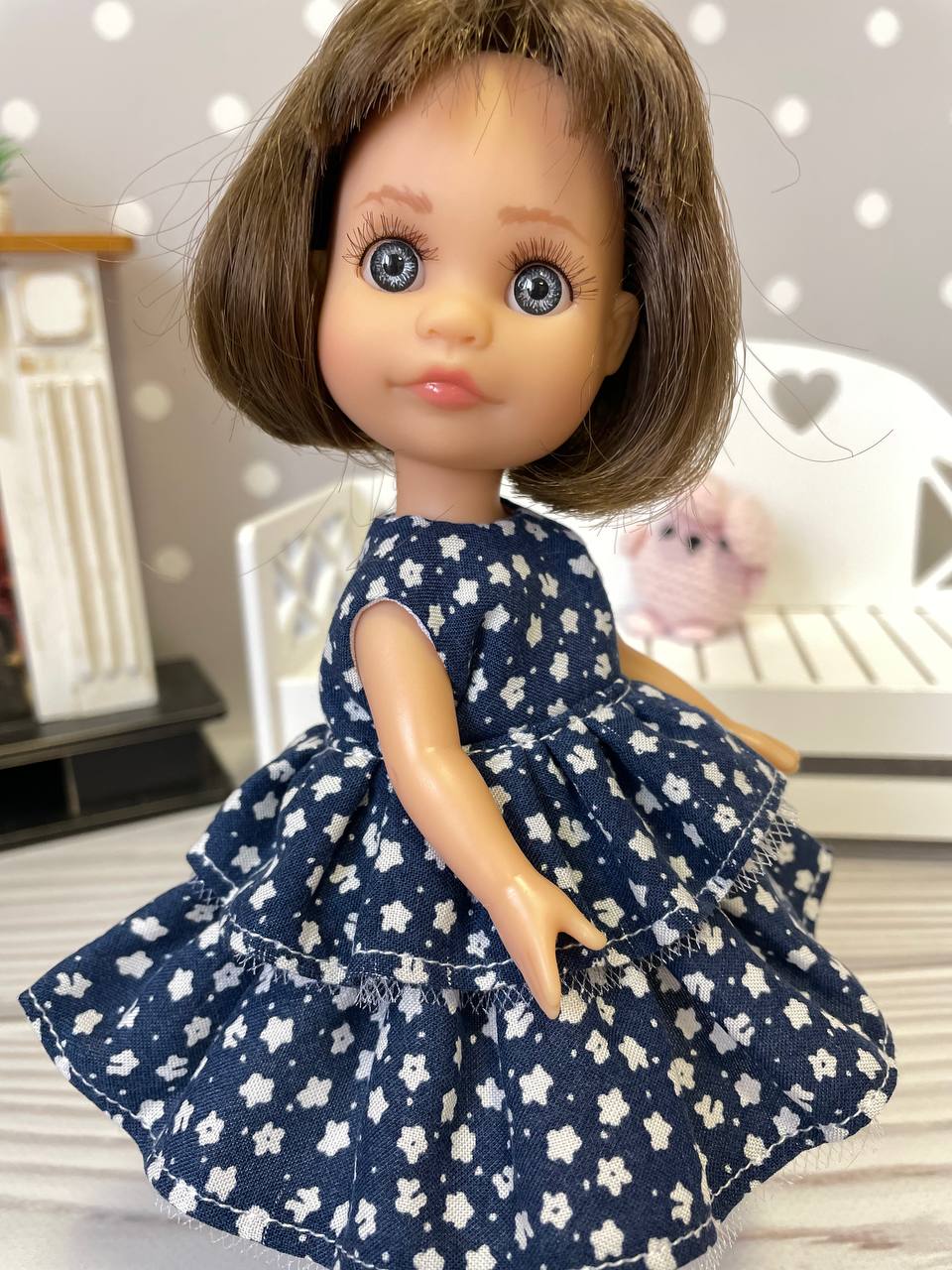 Платье с воланом для куклы мини Паола Рейна, 21 см Paola Reina HM-KS-1021 #Tiptovara#
