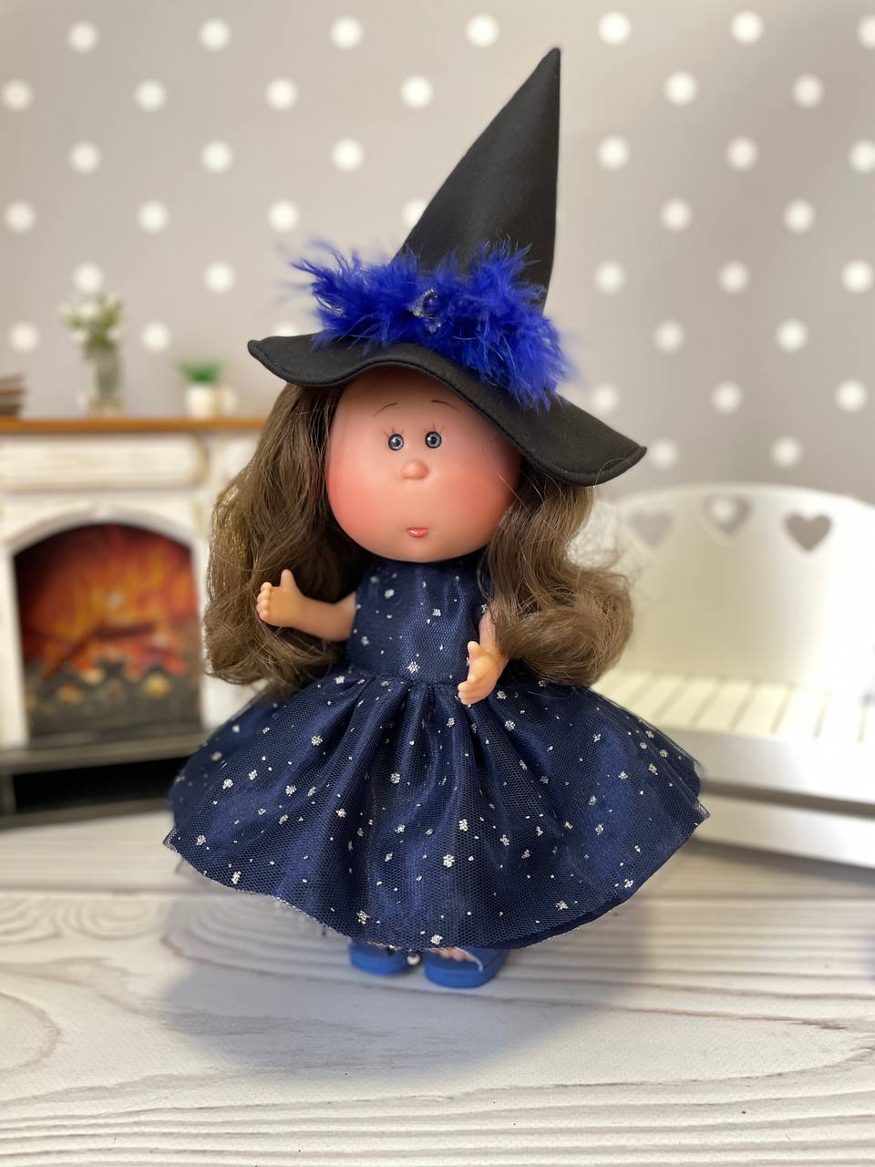  #vozrast# #DM_COLOR_REF# изображение