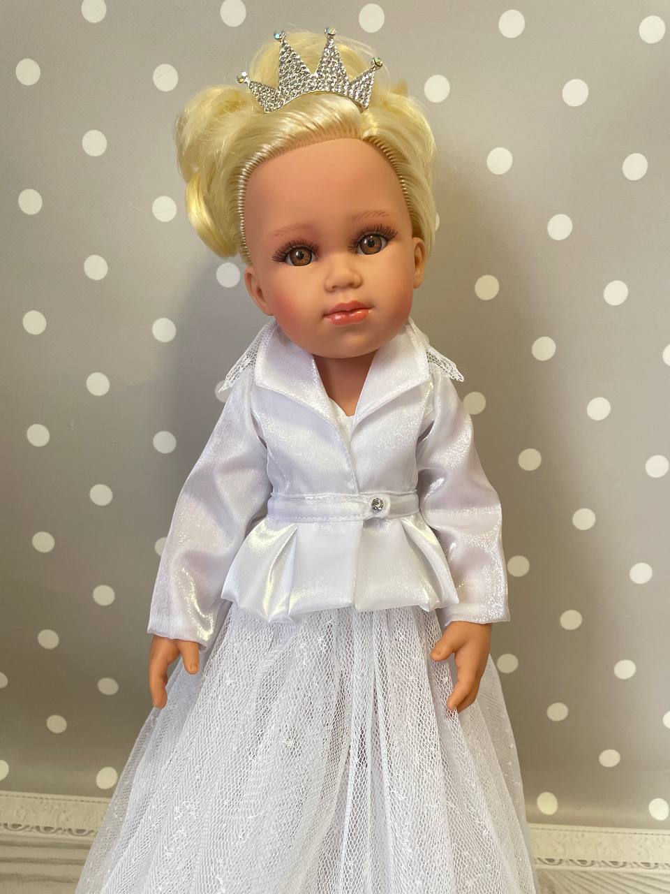 04201-autfit-2 Куклы на Рождество лялька Светлые