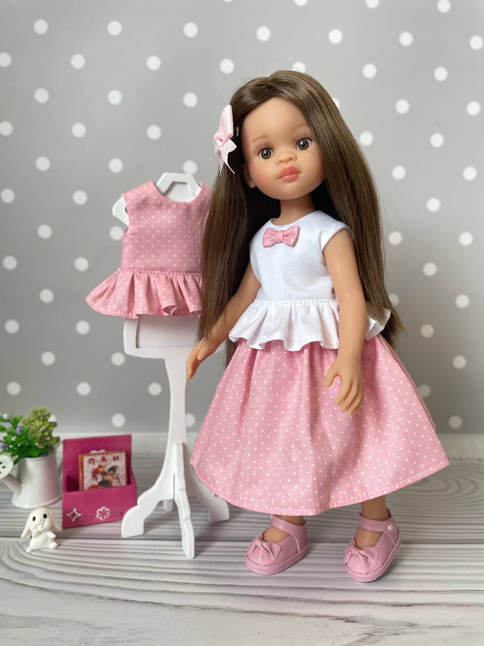  #vozrast# #DM_COLOR_REF# изображение