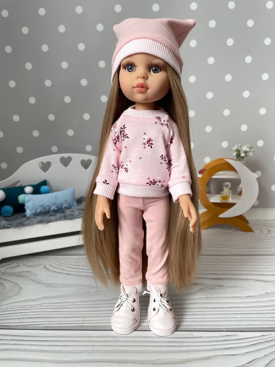  #vozrast# #DM_COLOR_REF# изображение