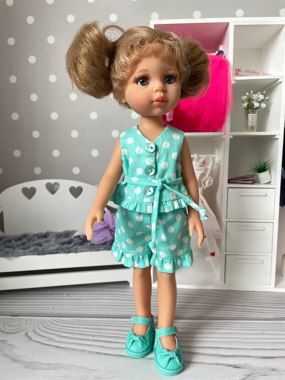  #vozrast# #DM_COLOR_REF# изображение