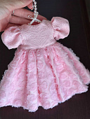 Платье в розовые розы для куклы Paola Reina, 32 см