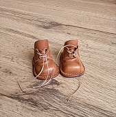 Кожаные ботинки коричневые для куклы Миа, Пиппа Нинес де Онил 30 см