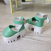 Зеленые кожаные туфли на пластиковой подошве для кукол Паола Рейна, 32 см
