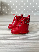 Красные сапоги на шнуровке для куклы Паола Рейна, 32 см