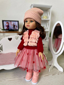 Костюм Персик на куклу Паола Рейна с жилеткой, юбкой, шапкой и свитером