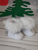 Угги с мехом белые - обувь для куклы Паола Рейна 32см