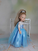 Платье Эльзы для куклы Паола Рейна 32 см