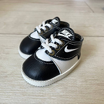 Черные кеды Nike кожа для куклы Gotz 50 см (7 на 4 см)