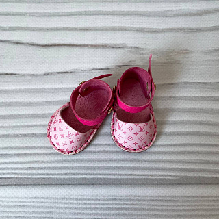 HM-RO-1122 #Tiptovara# Paola Reina картинка